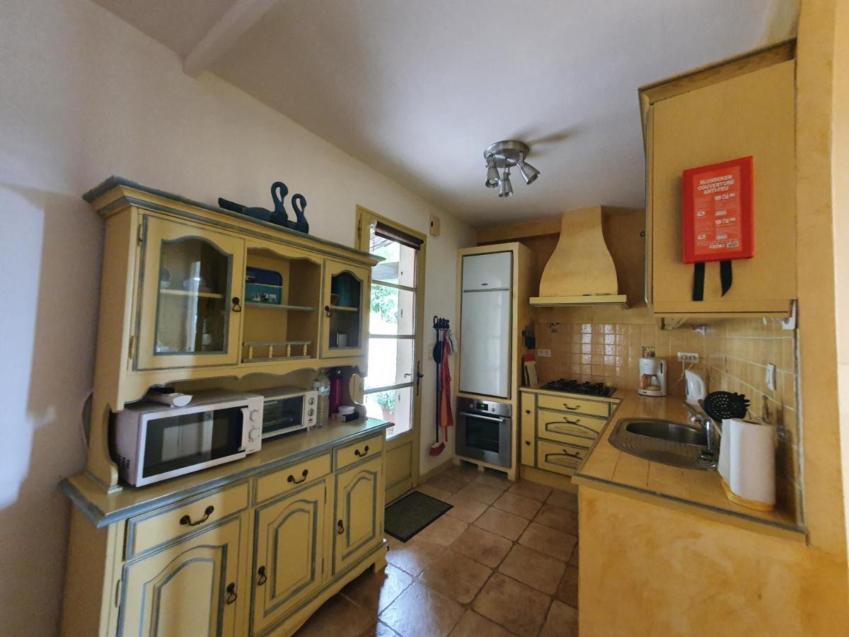 La Petite Grande Apartment Lurs ภายนอก รูปภาพ